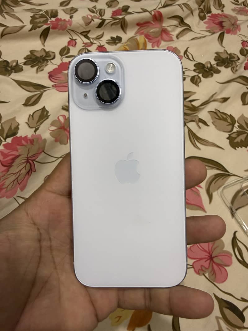 Apple iPhone 15 1