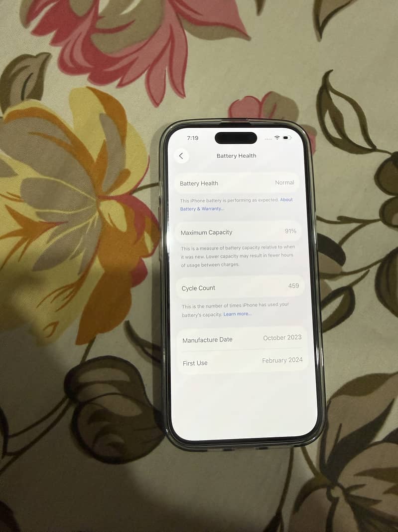 Apple iPhone 15 9