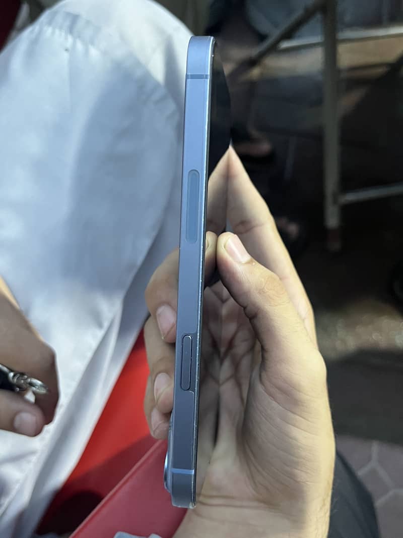 Apple iPhone 14 plus 2