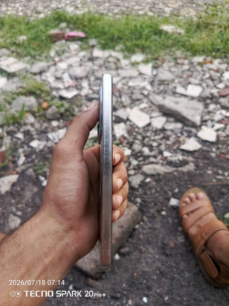 Infinix Note 40 1