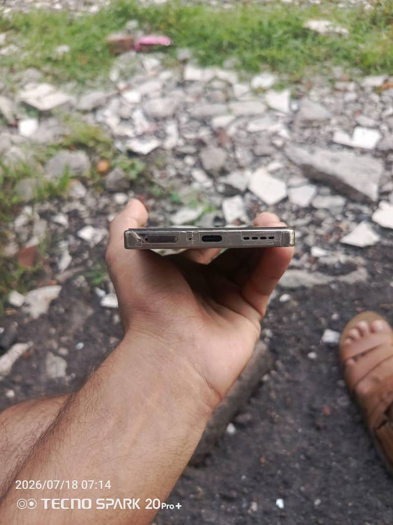 Infinix Note 40 2