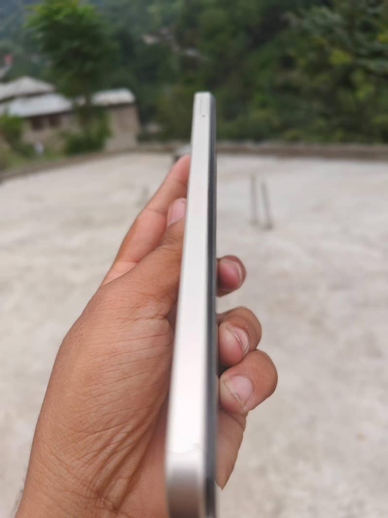 Realme Note 70 5