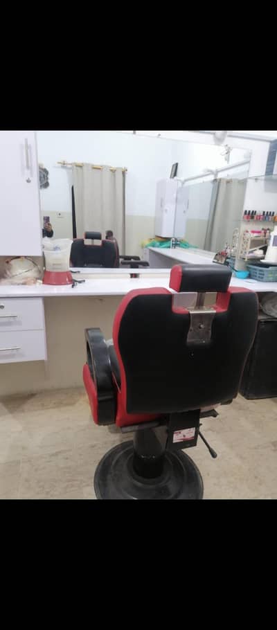 Beauty Parlor setup