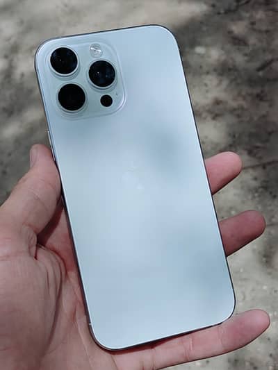 Apple iPhone 16 Pro Max