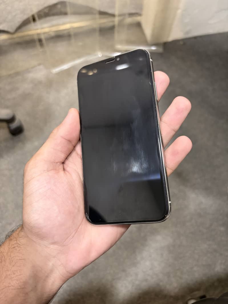 Apple iPhone X 1