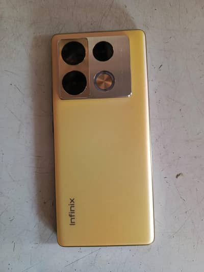 Infinix Note 40 Pro