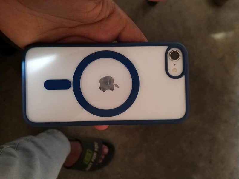 Apple iPhone SE 0