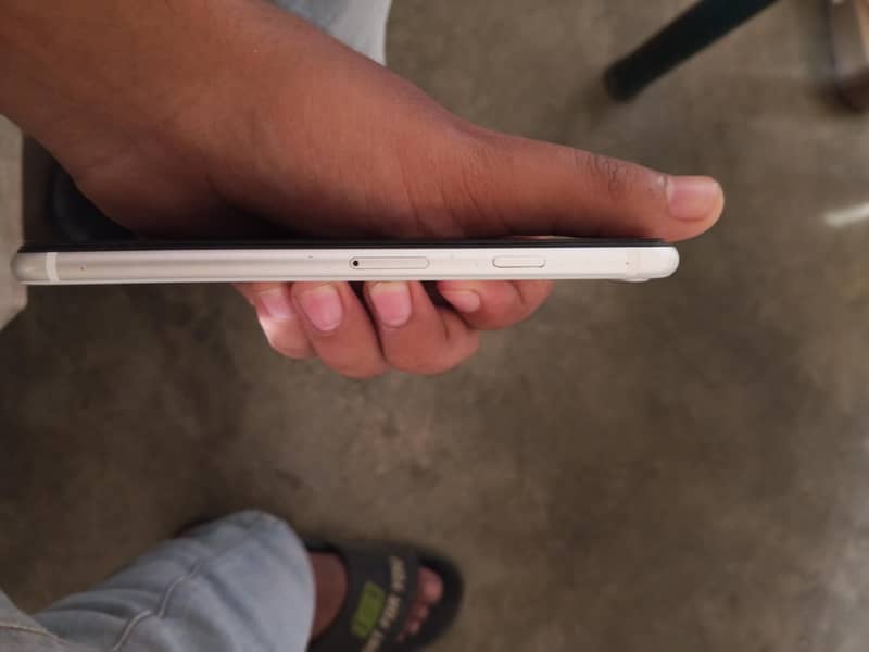 Apple iPhone SE 4