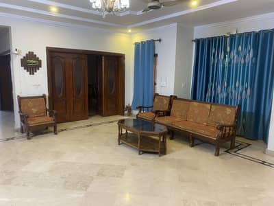 centre table wooden