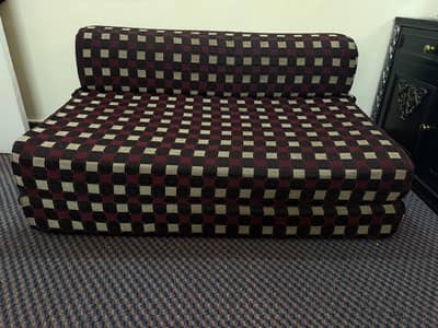 Sofa combed