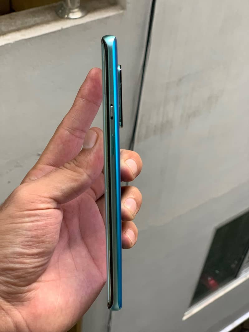 One Plus 8 Pro 5