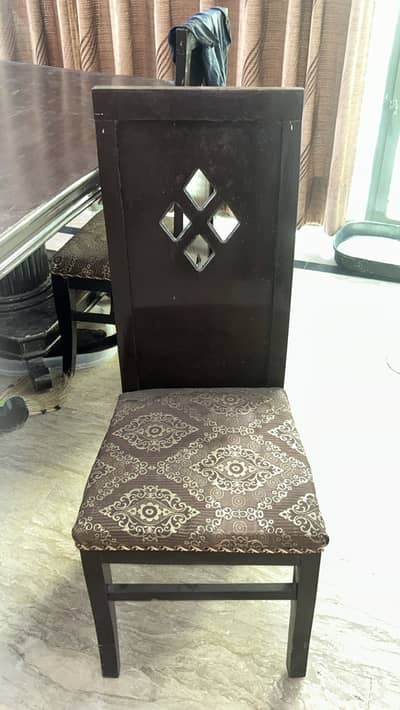 Dining table 6 seater