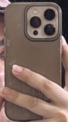 Apple iPhone 16 Pro 1