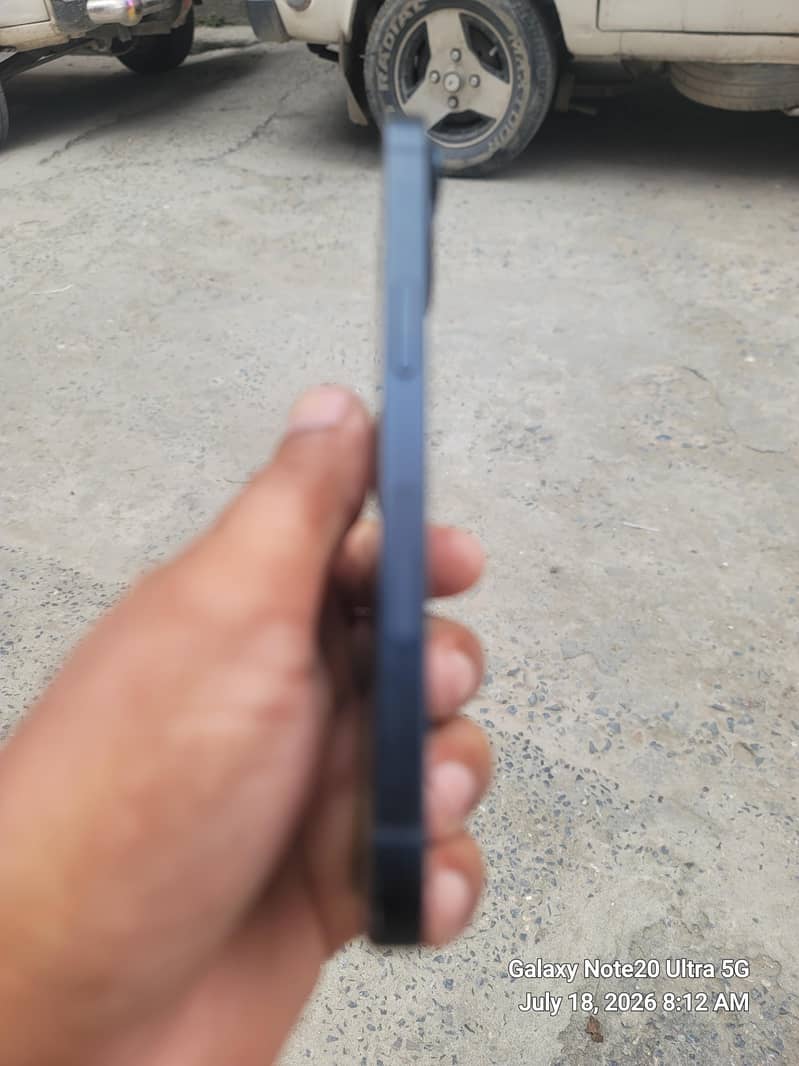 Apple iPhone 14 1