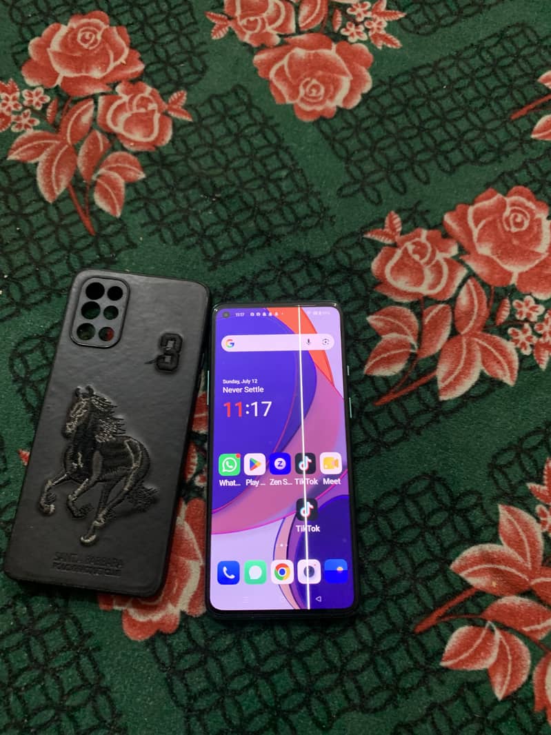 One Plus 8T 7