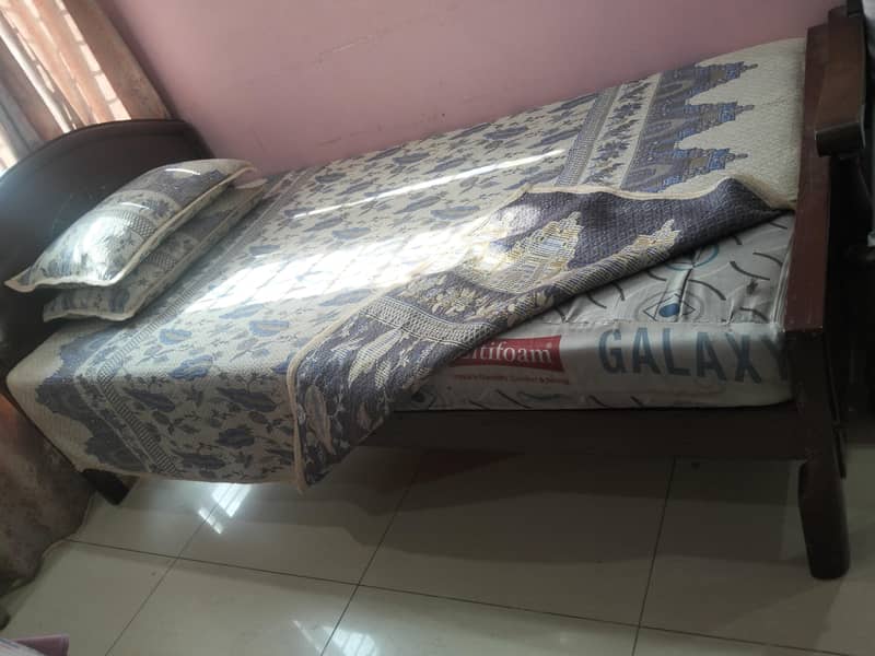 Solid wood single bed with mattress 5