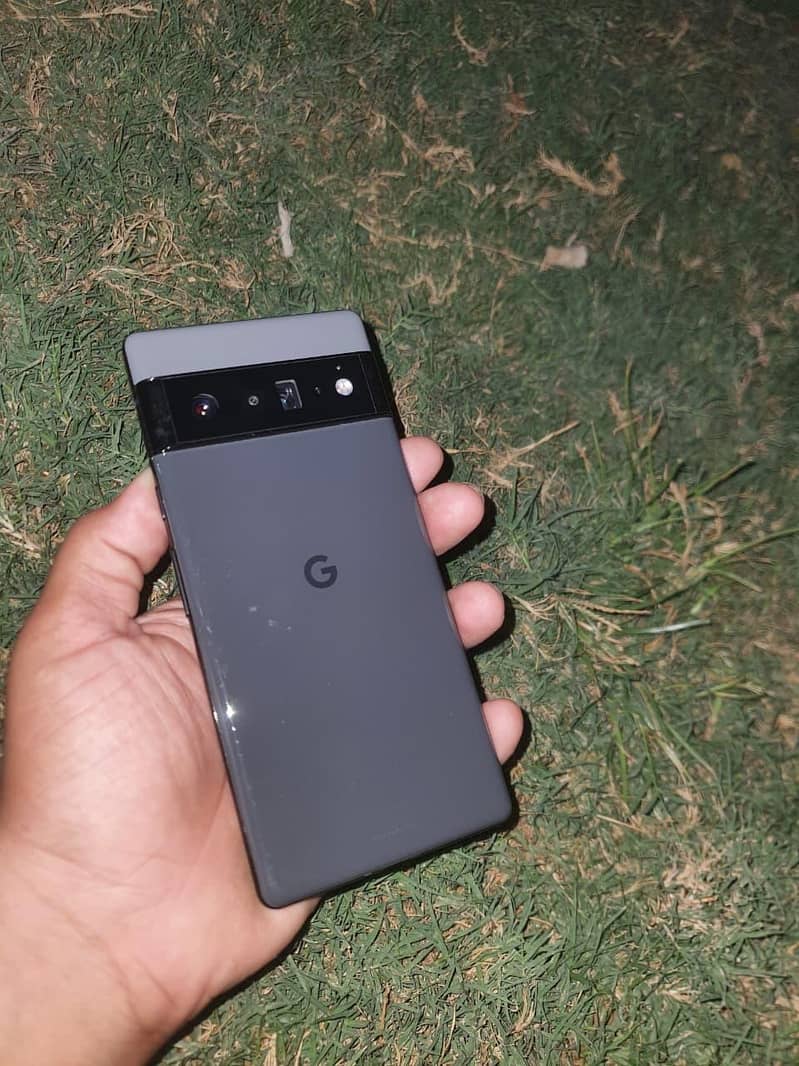 Google Pixel 6 Pro 2
