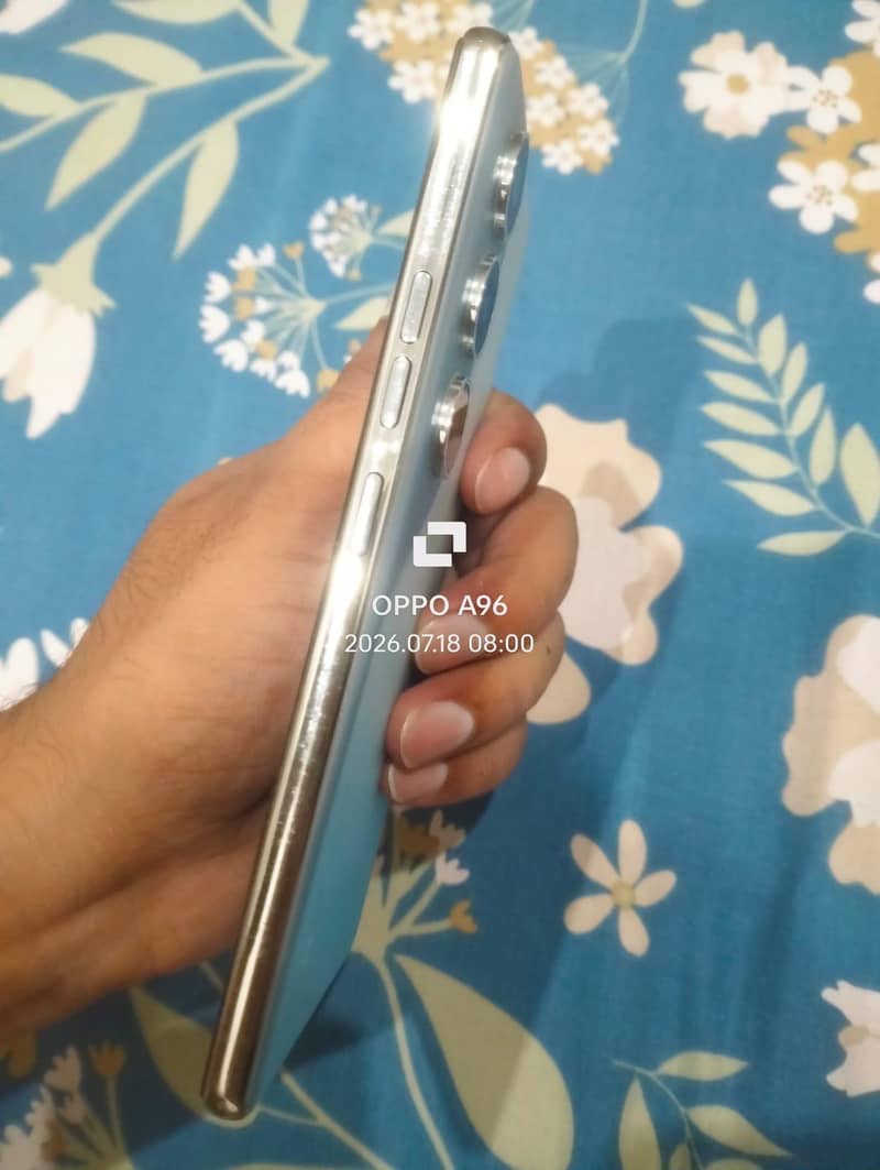 Tecno CAMON 40 2