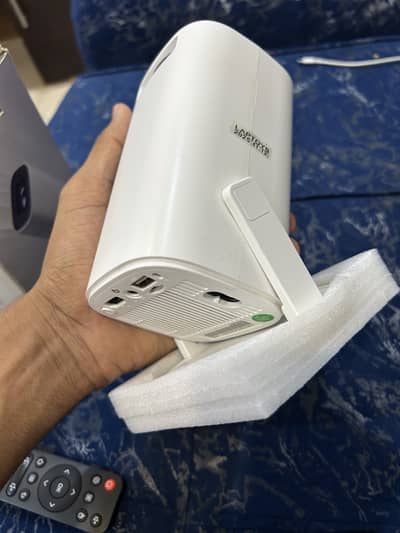 Android projector with Ulrta hd with 4k