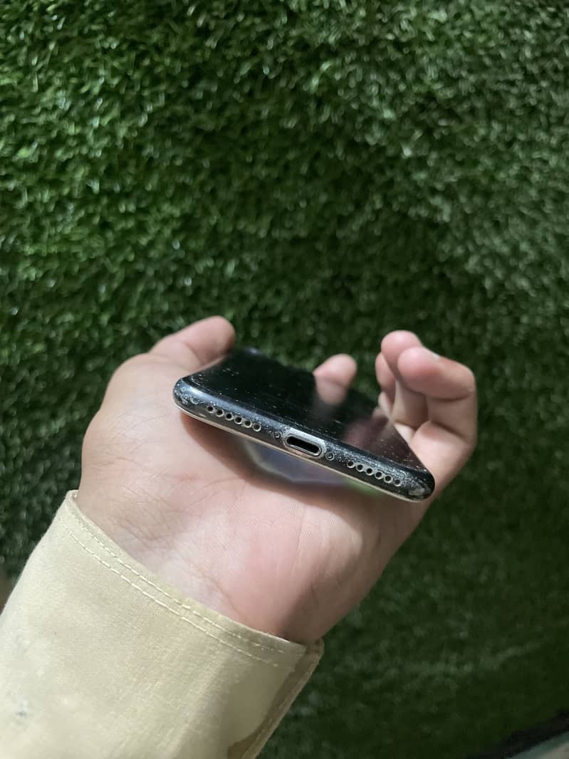 iPhone 7 5