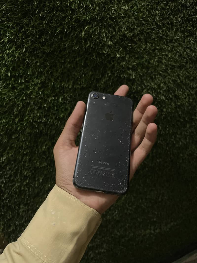 iPhone 7 2