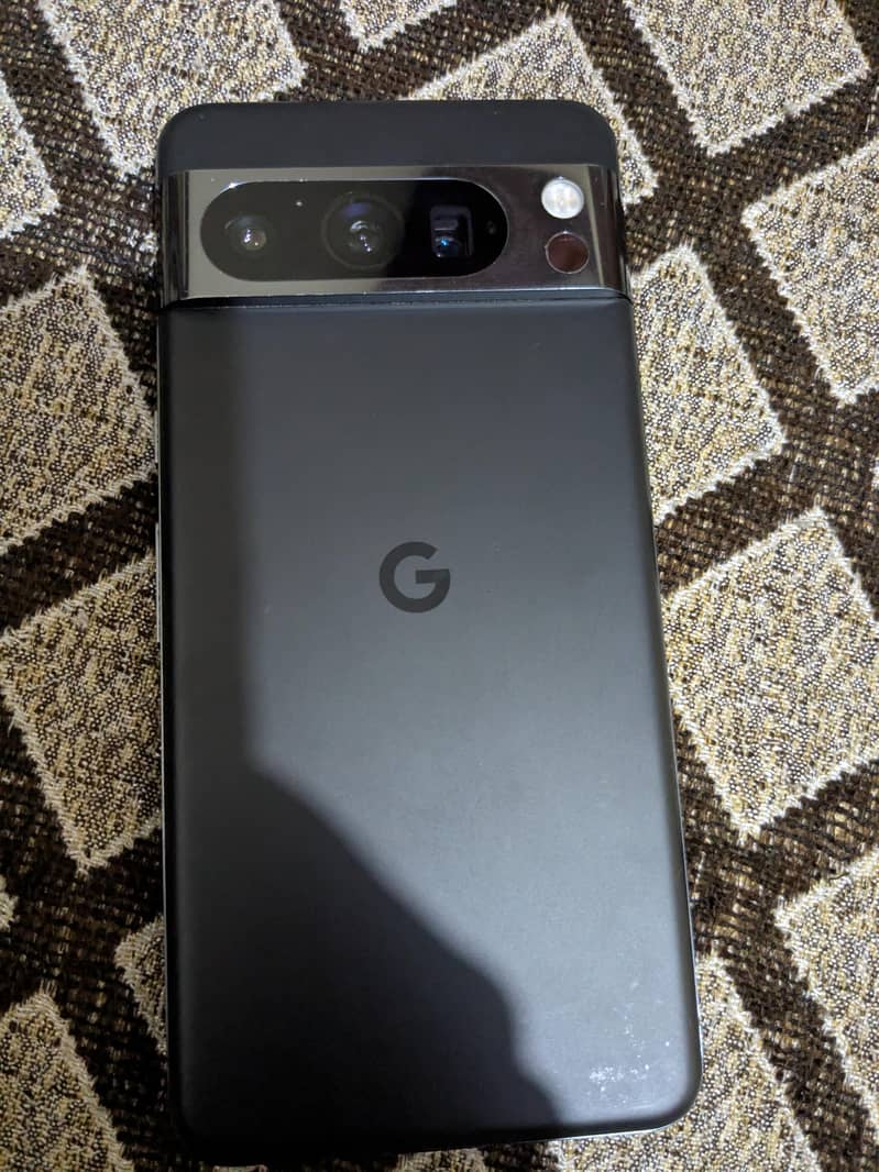 Google Pixel 8 Pro 0