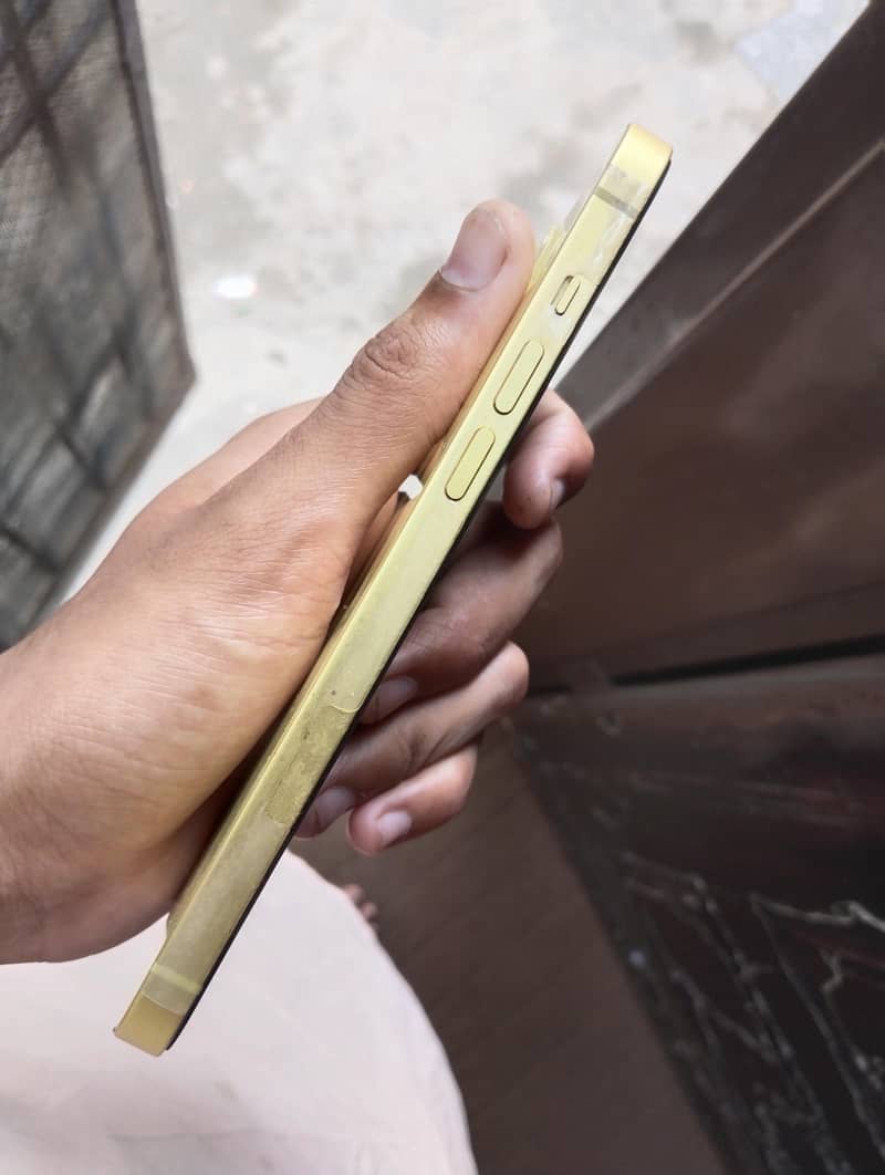 Apple iPhone 14 plus 5