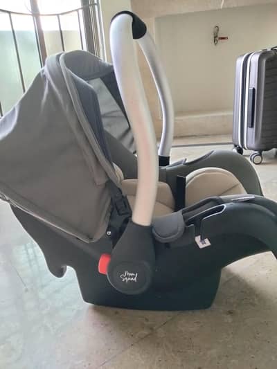 baby carry cot
