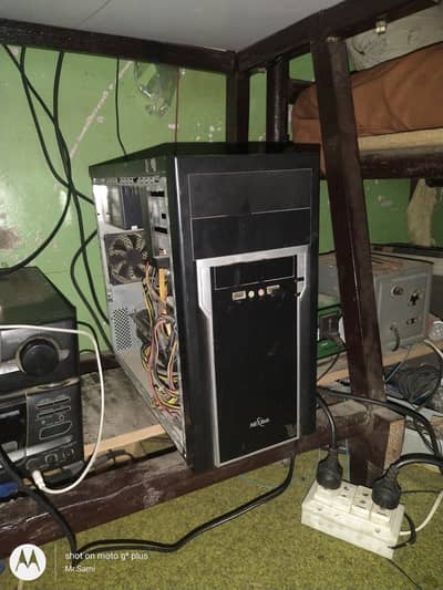 GAMING PC 10/10 condition