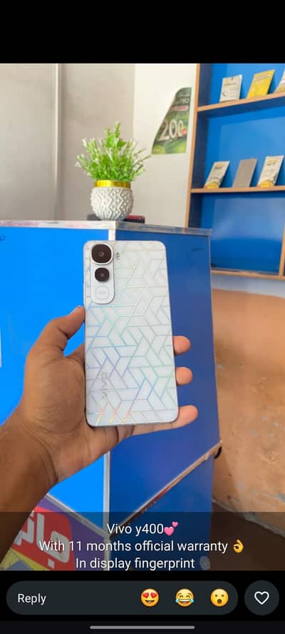 Vivo Y400