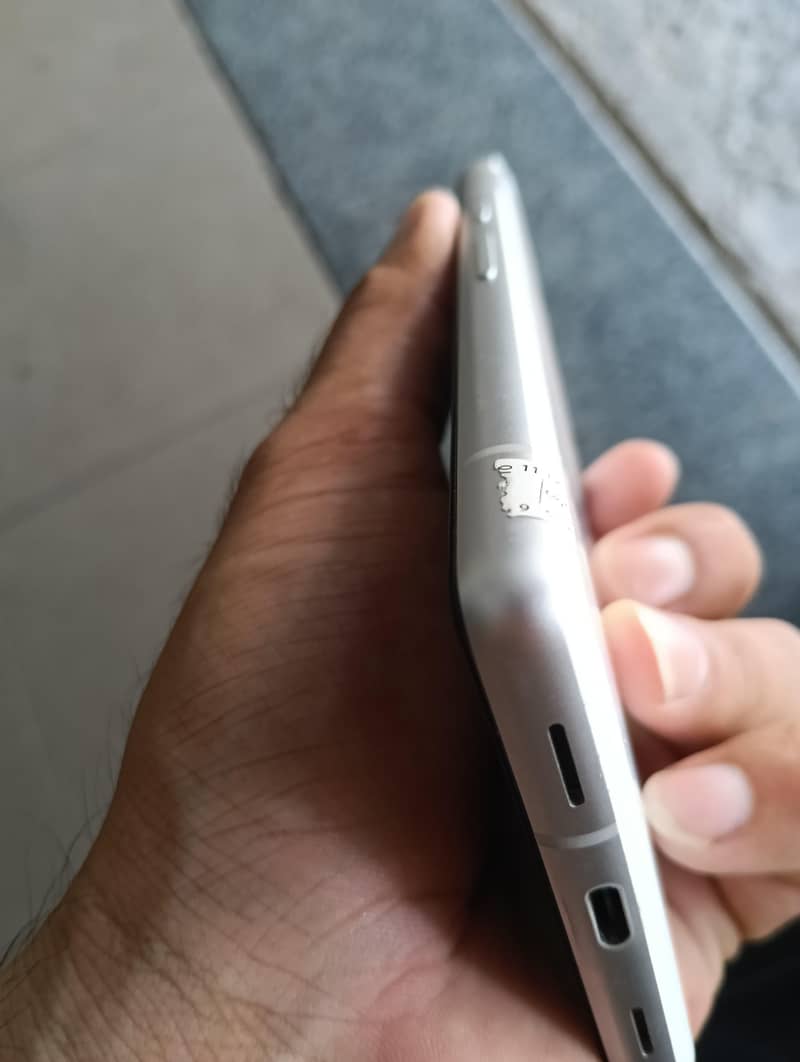 Google Pixel 7a 1