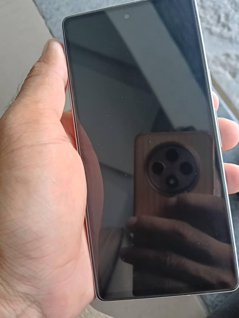 Google Pixel 7a 2