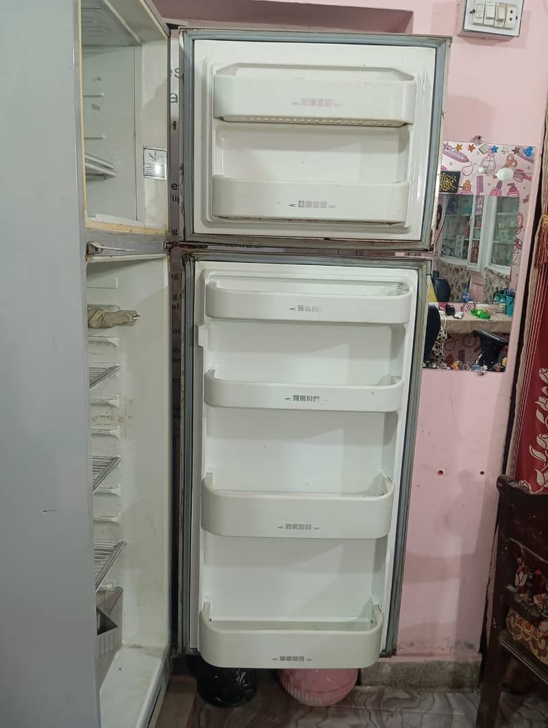 Dawlance Refrigerators 1