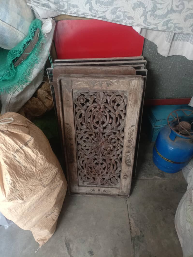 table drawer showcase 3