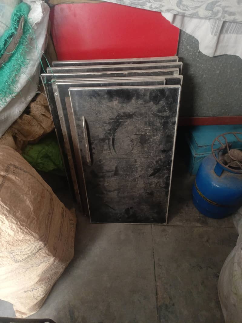 table drawer showcase 5