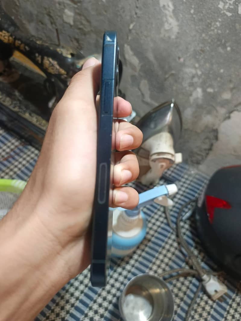 Apple iPhone 12 final 45 EUtool check 100% ha 0