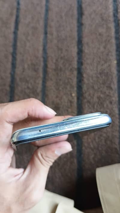 One Plus Nord 2T