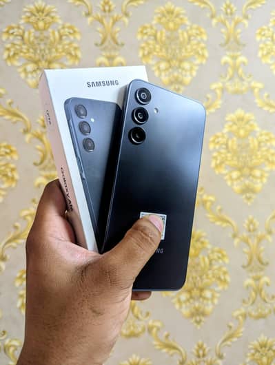 Samsung A16 8/256 Super AMOLED 90hz