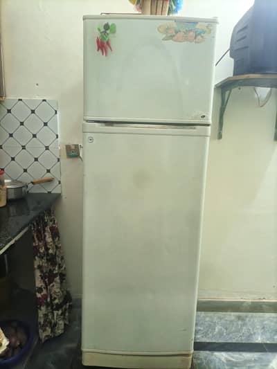 Dawlance fridge