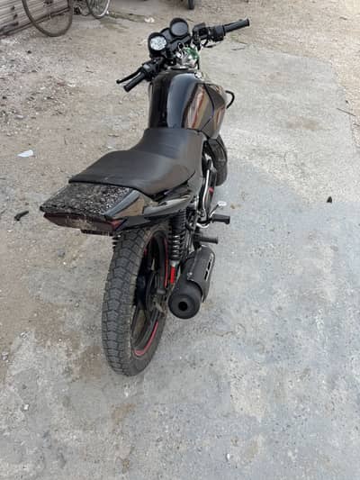 YAMAHA YBRG 125  blue color