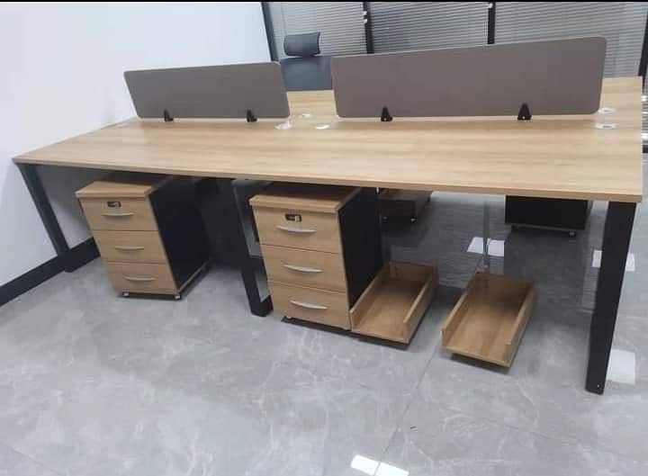 office Workstation 11
