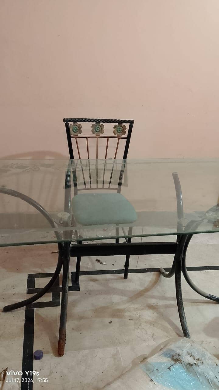 dinning table 0