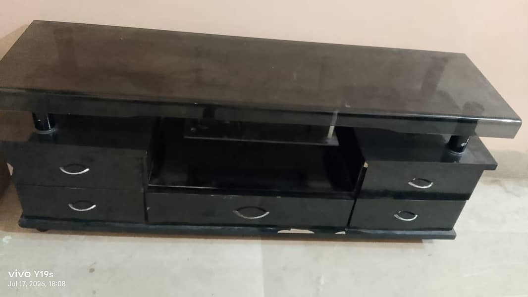 table tv 1