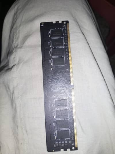 16GB DDR4 Desktop RAM module, model IN4T16GNDLRX. 0306-7455-672