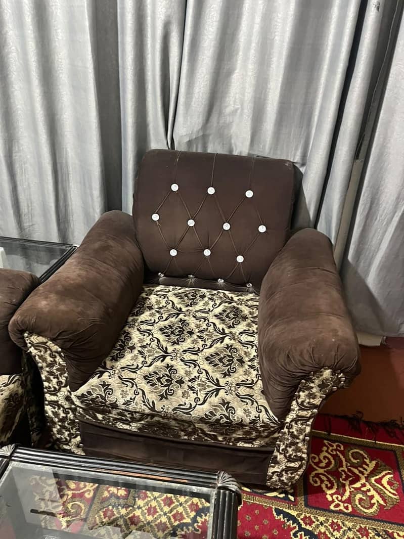 sofa and table 3