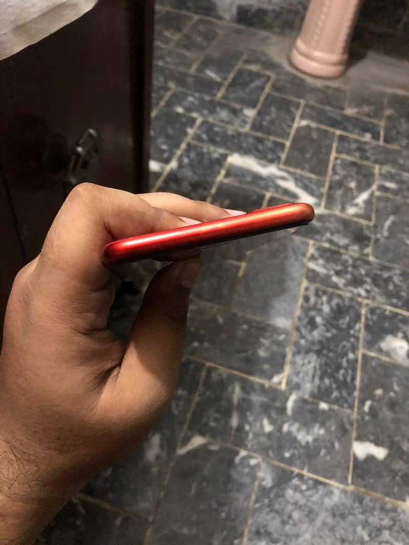 Apple iPhone 8 Plus 2
