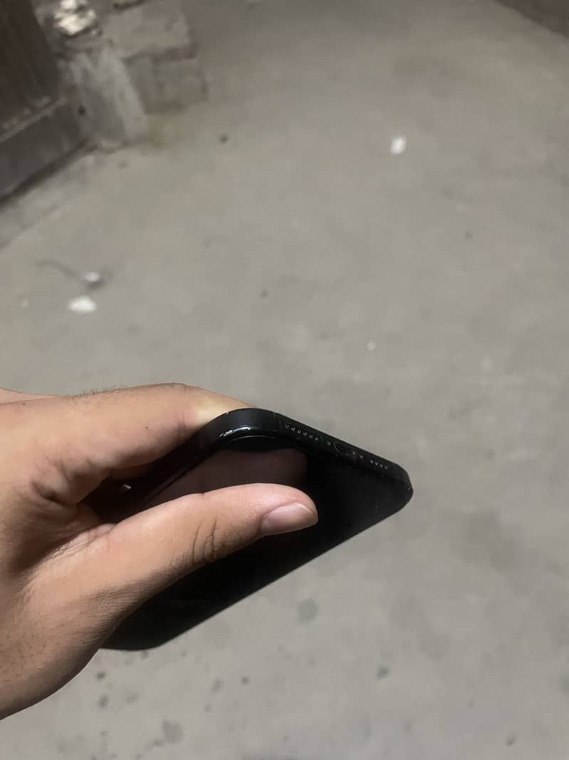 iPhone 15 plus 8