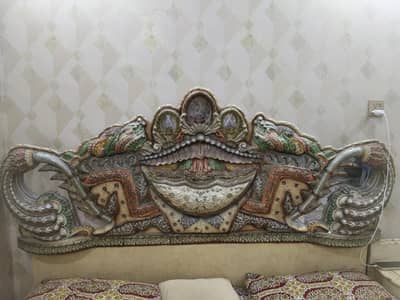 bed 2 side table dressing