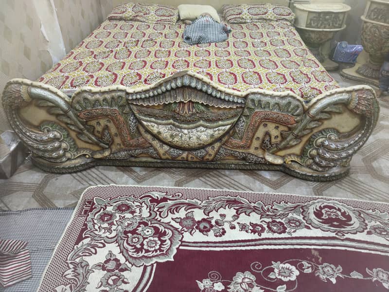 bed 2 side table dressing 1