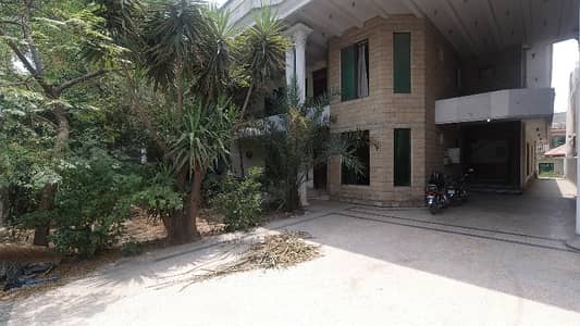Double Storey House 1.5 Kanal For Sale At Ideal Society